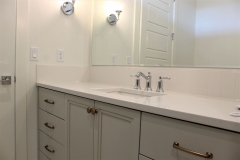 Junior-Suite-Bathroom