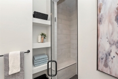 38-Guest-Suite-Shower